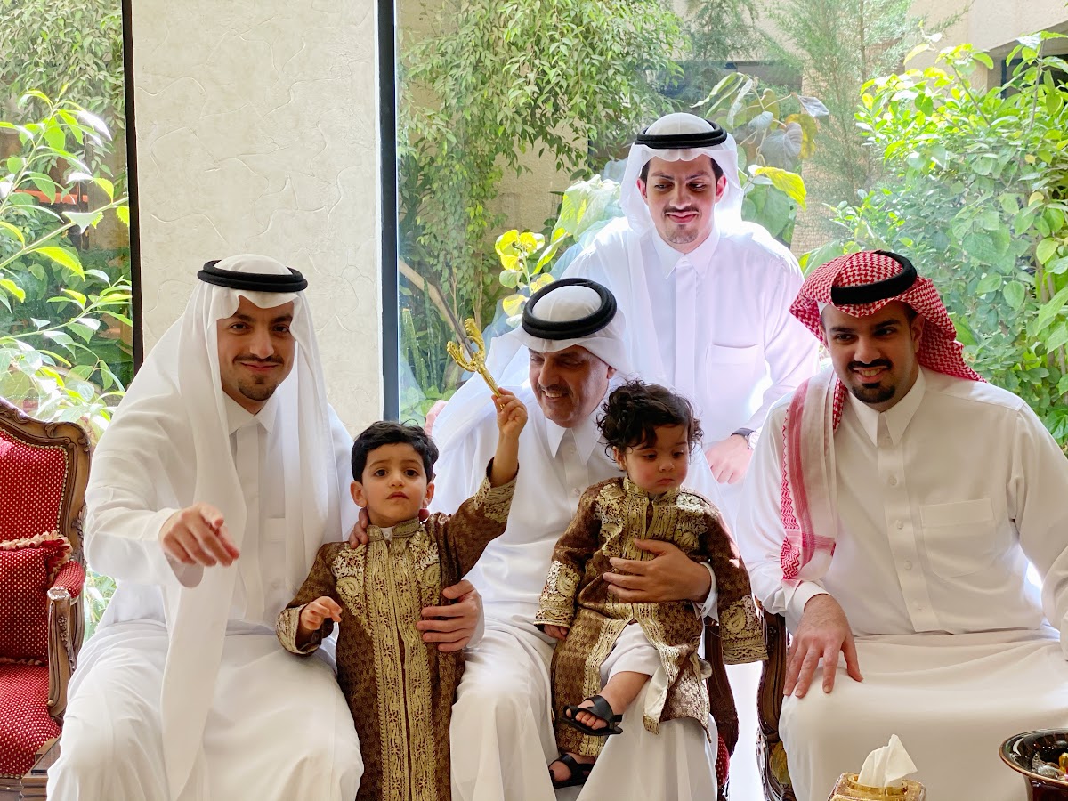 صاحب السمو الأمير د. عبدالعزيز بن عياف وأبناء سموه د. فيصل ونواف وسلمان والأحفاد خالد وفهد 2021م