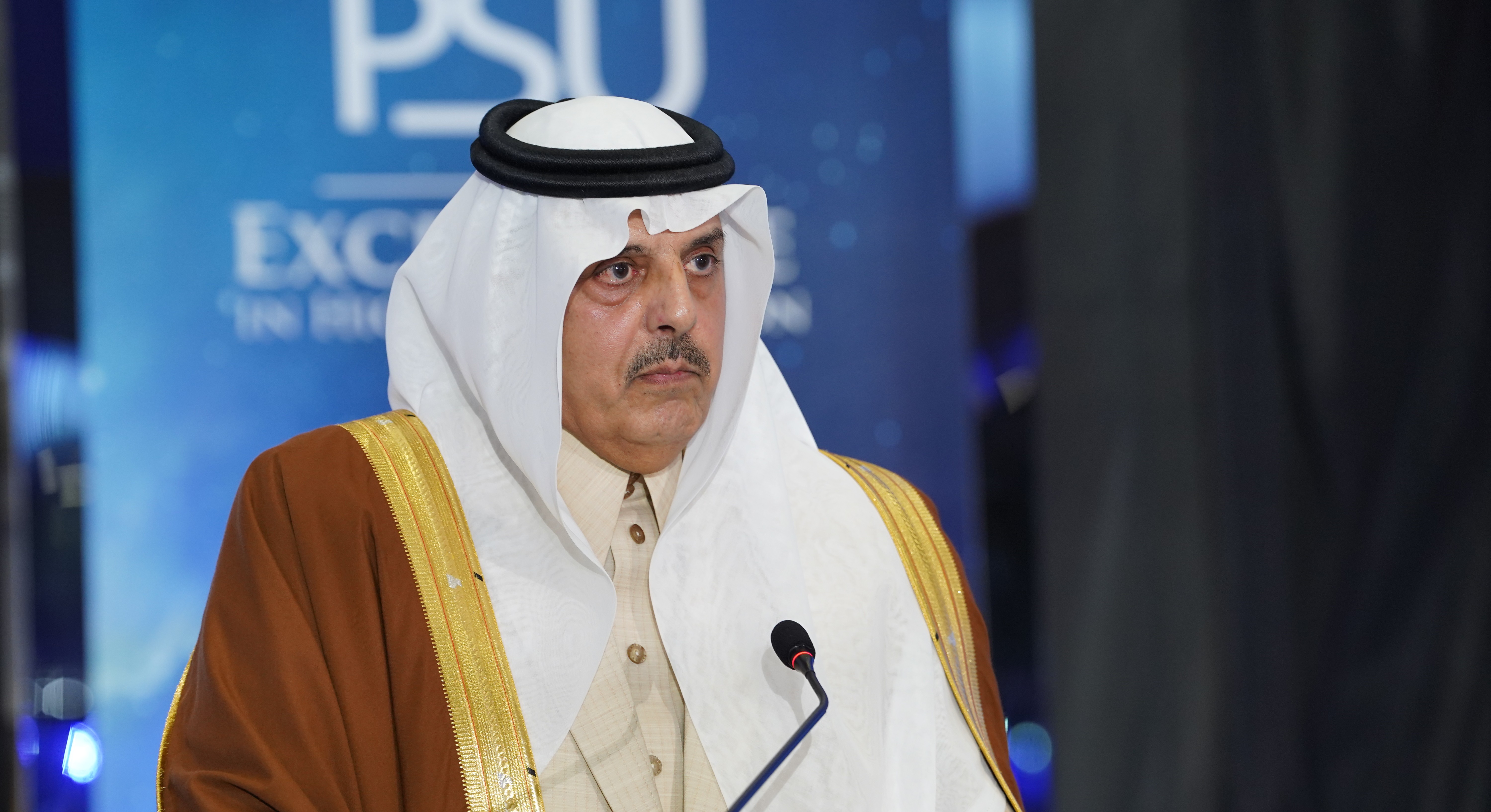 صاحب السمو الأمير الدكتور عبدالعزيز بن محمد بن عيّاف
